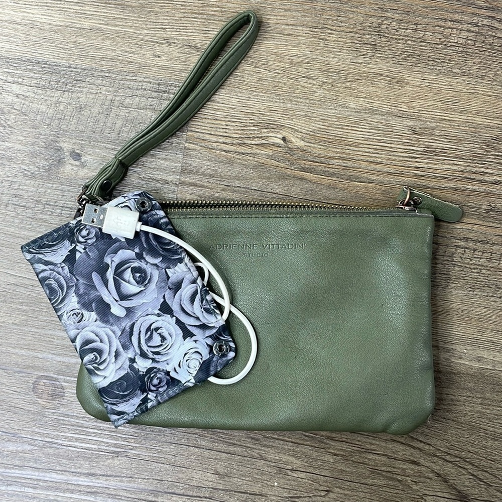 Adrienne Vittadini Wristlet Olive Green Phone Charger Bag Wallet USB Powerbank